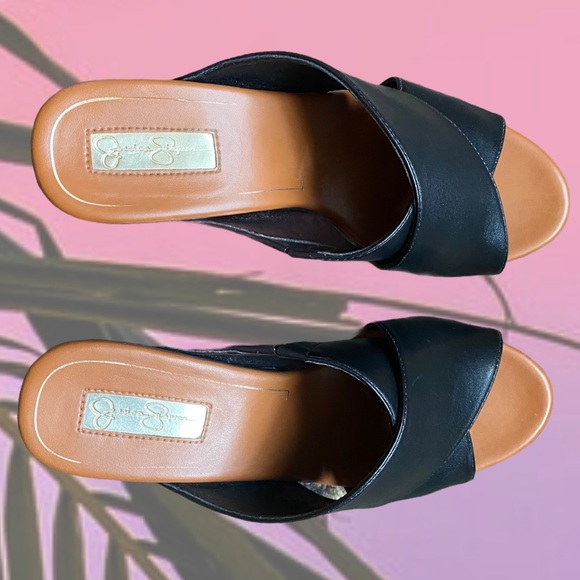 SOLD Jessica Simpson Jozie Stud Wedge Sandals Sz 7 - Picture 3 of 10